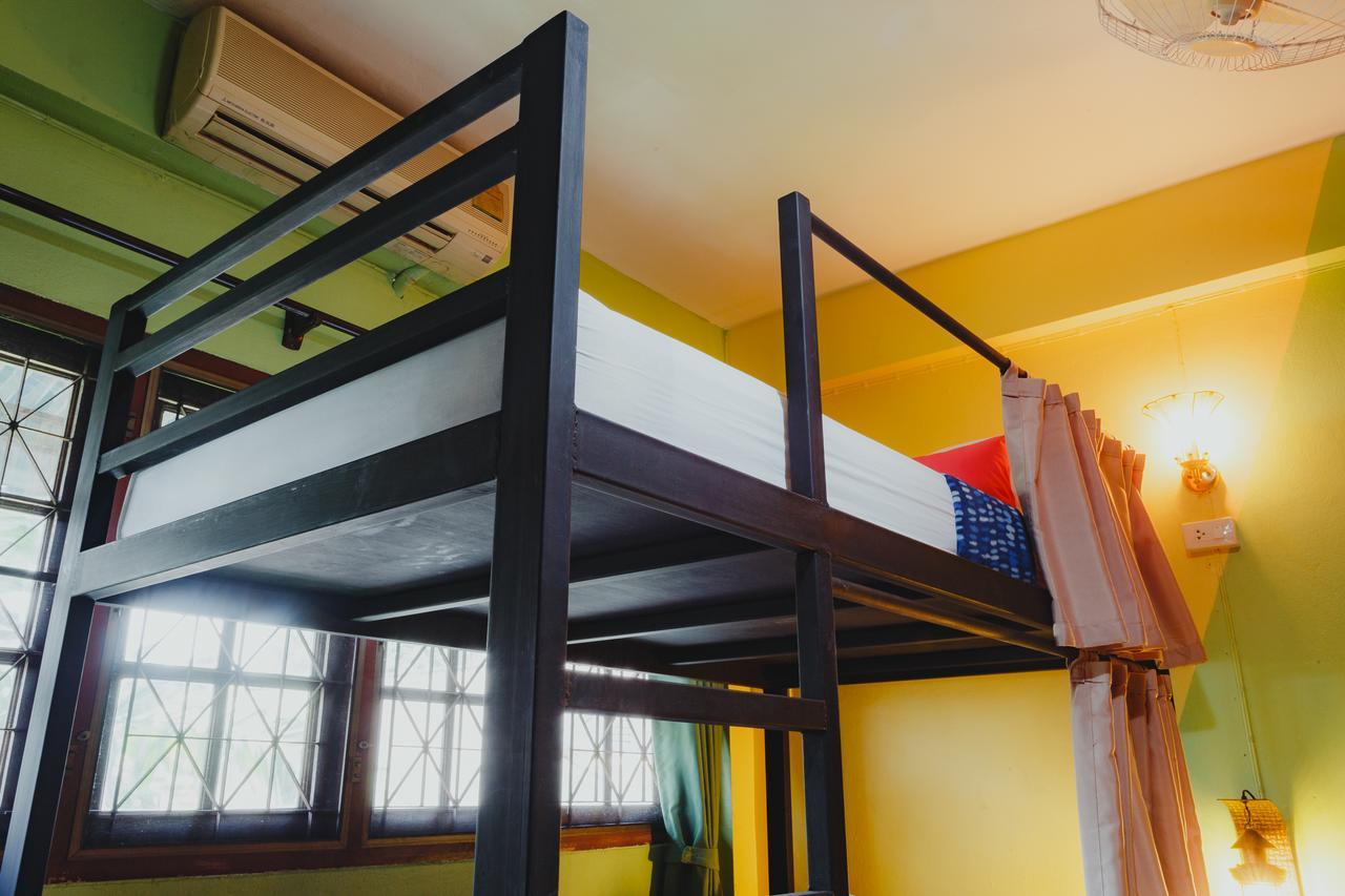 The Aree Hat Yai Hostel Buitenkant foto