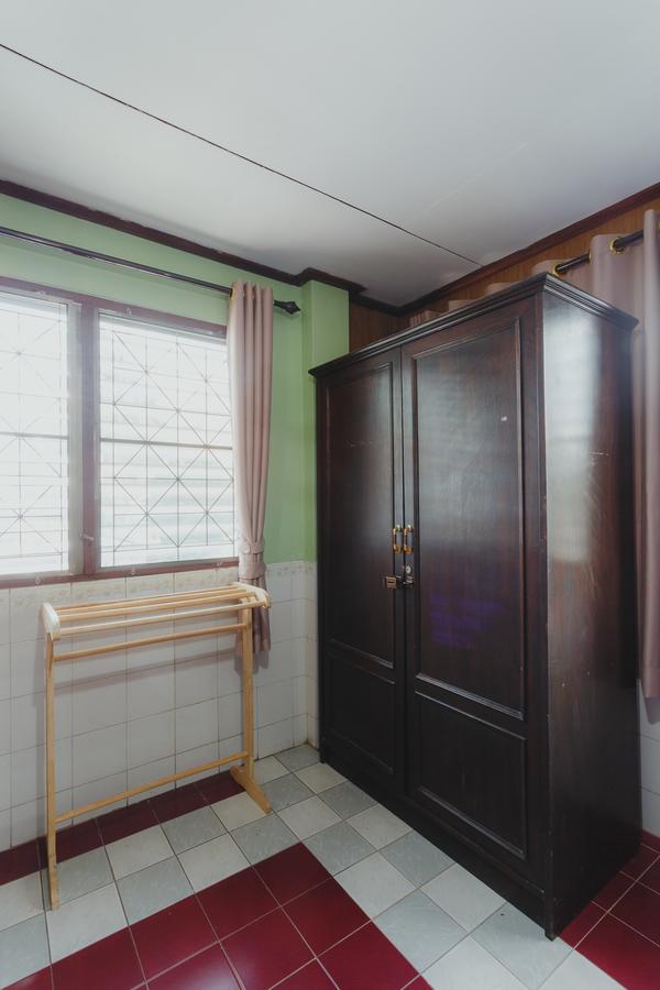 The Aree Hat Yai Hostel Buitenkant foto