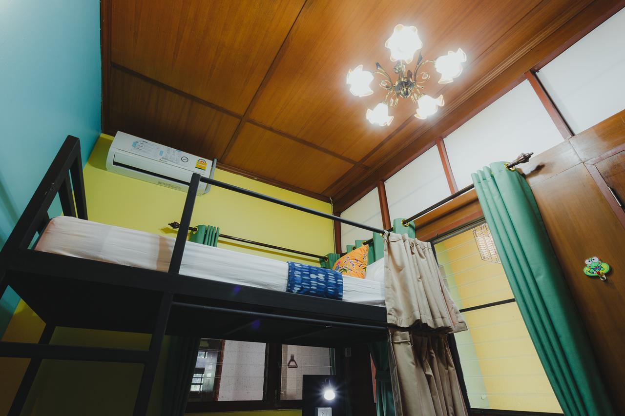 The Aree Hat Yai Hostel Buitenkant foto