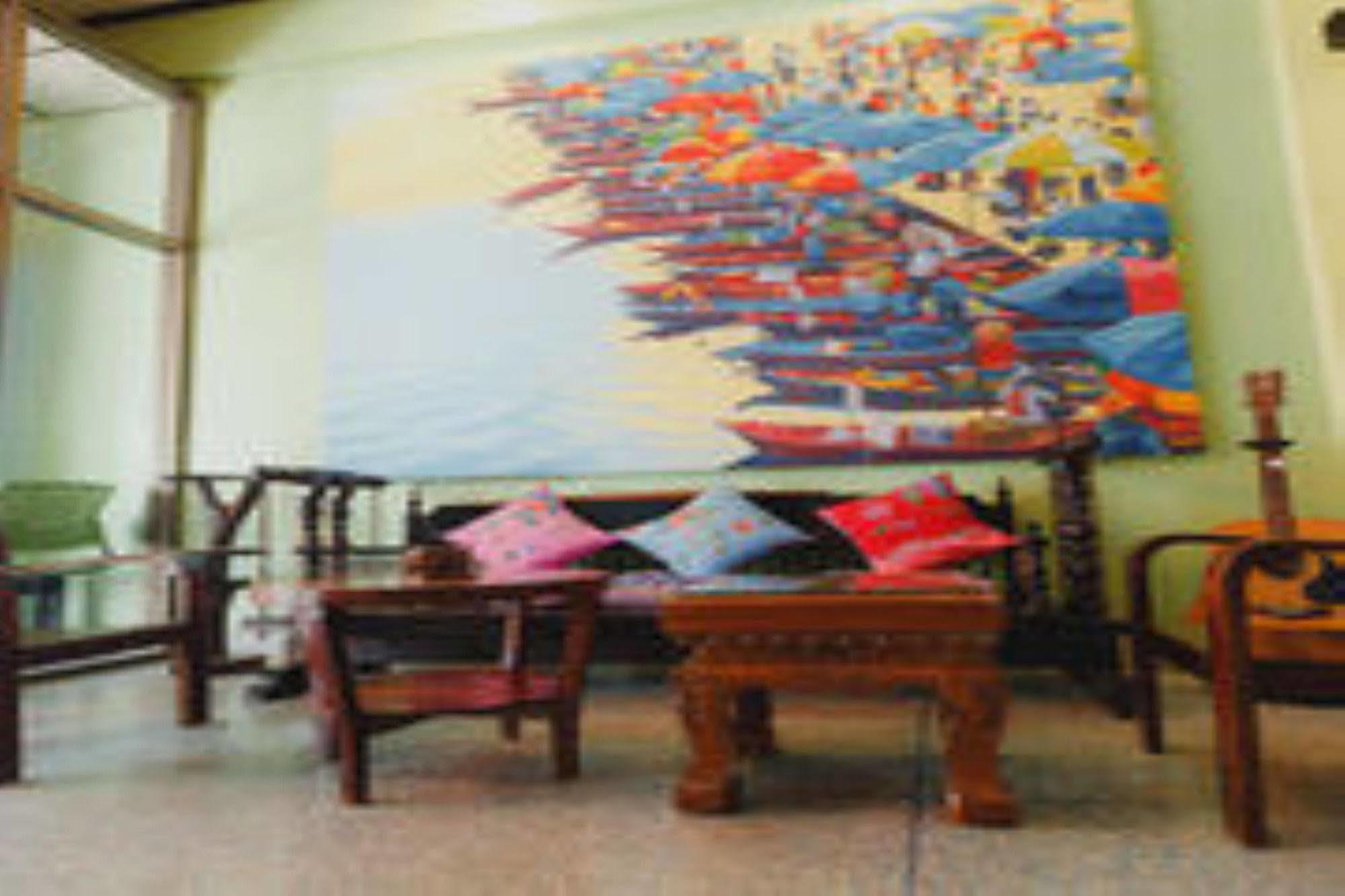 The Aree Hat Yai Hostel Buitenkant foto