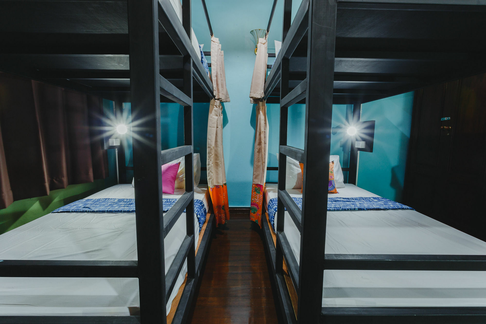The Aree Hat Yai Hostel Buitenkant foto